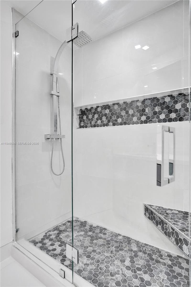 4183 Crystal Lake Dr photo 25