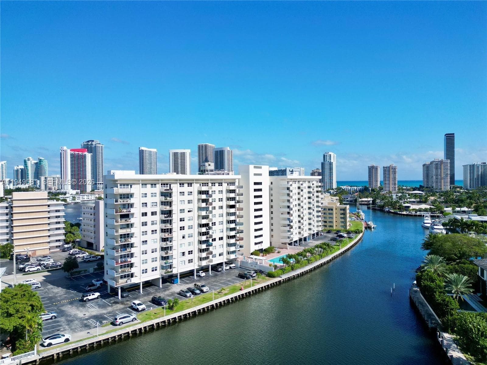 Ocean view towers · #302 in Hallandale Beach - Photo 55