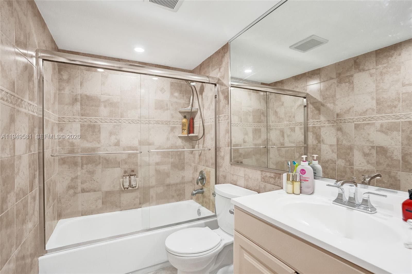 Ocean view towers · #302 in Hallandale Beach - Photo 19