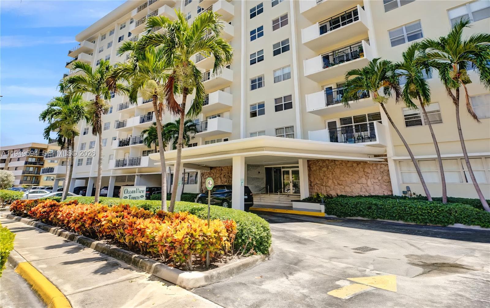 OCEAN VIEW TOWERS CONDO · #307 in Hallandale Beach - Photo 6