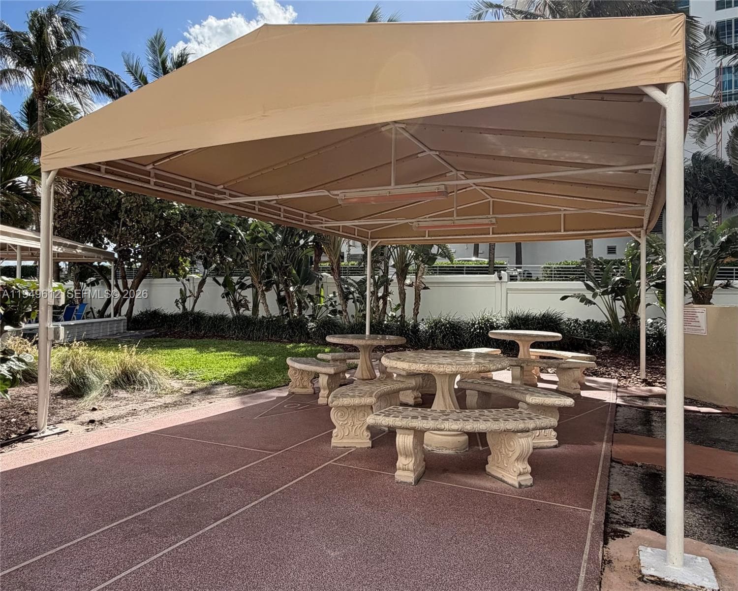 Alexander Towers · #311 in Hollywood - Photo 7