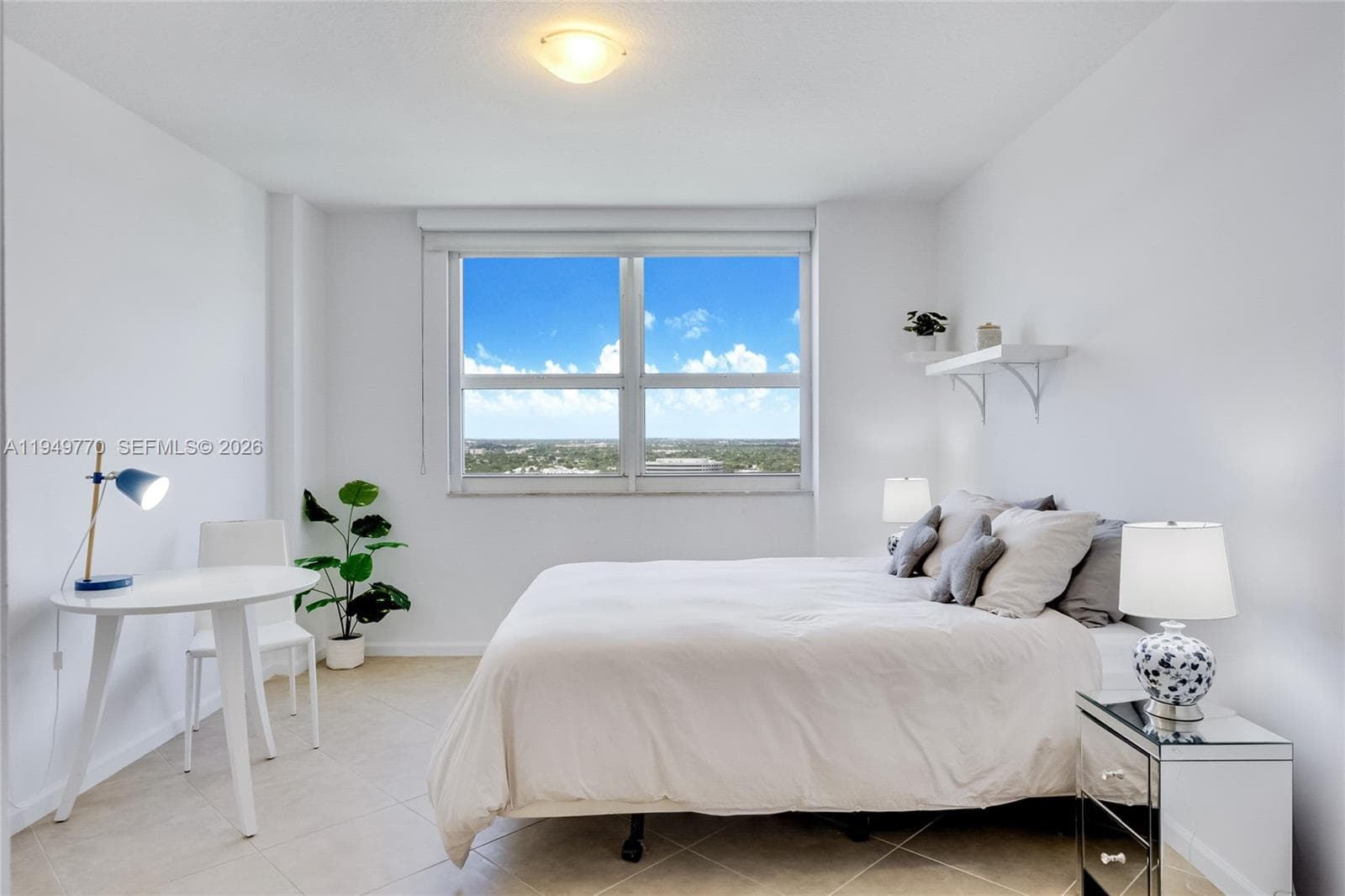 TURNBERRY ON THE GREEN CO · #2412 in Aventura - Photo 17