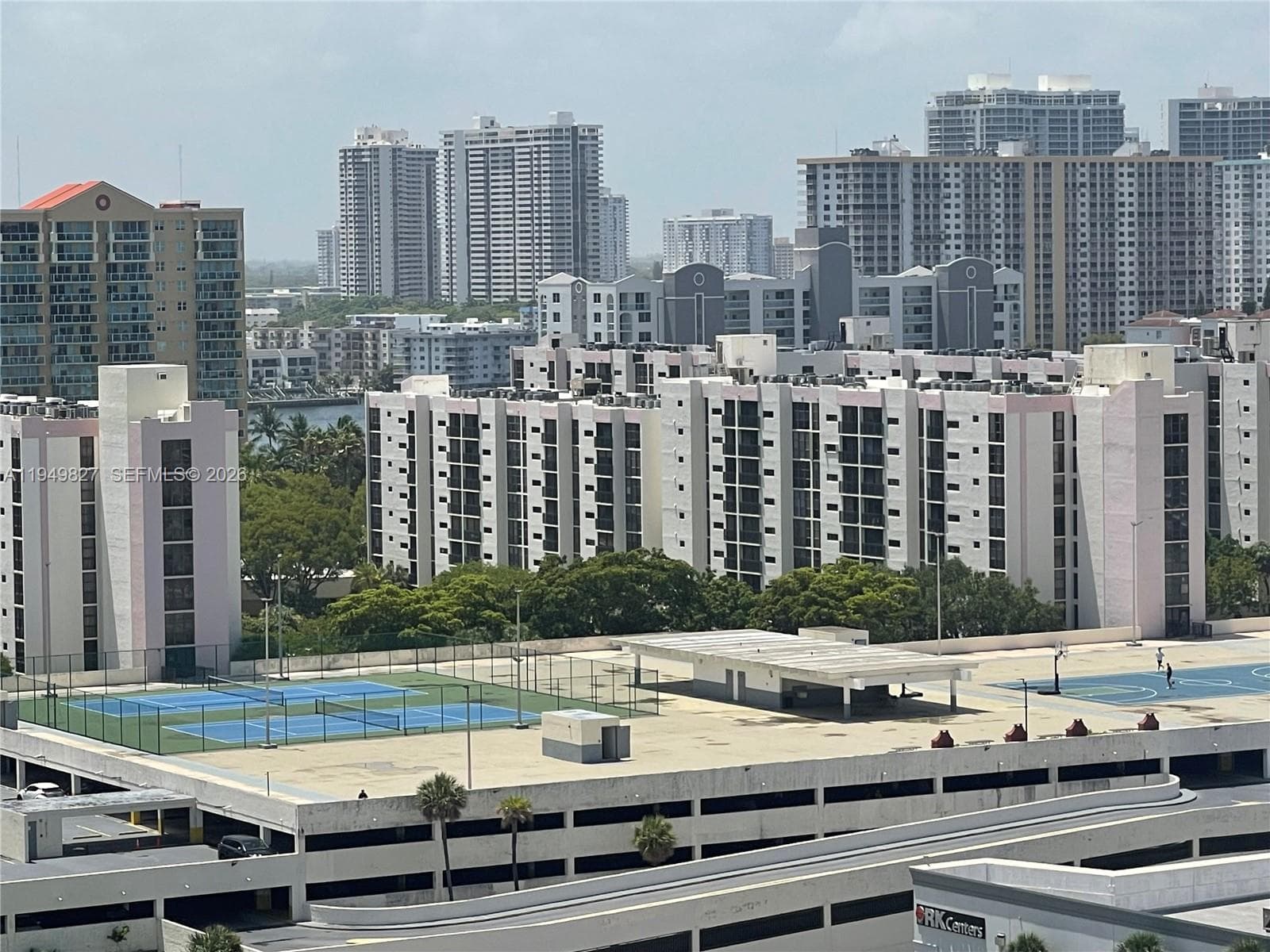 PLAZA OF AMERICAS II · #603 in Sunny Isles Beach - Photo 1