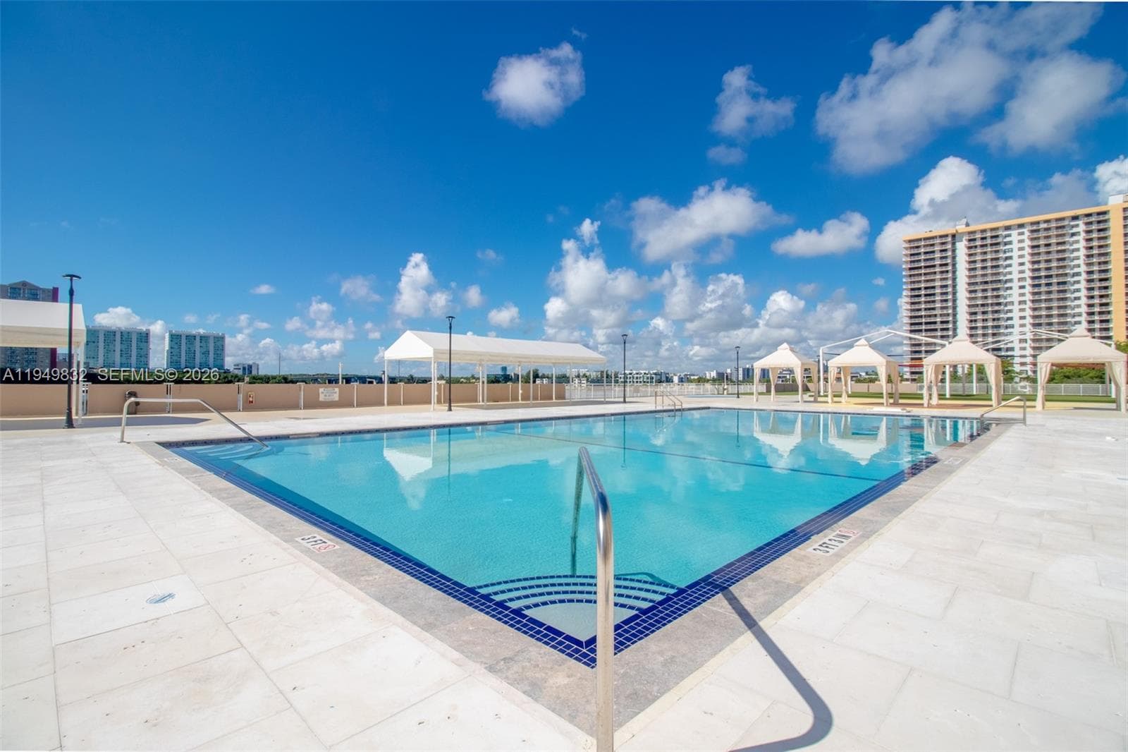 WINSTON TOWERS 100 CONDO · #1115 in Sunny Isles Beach - Photo 15