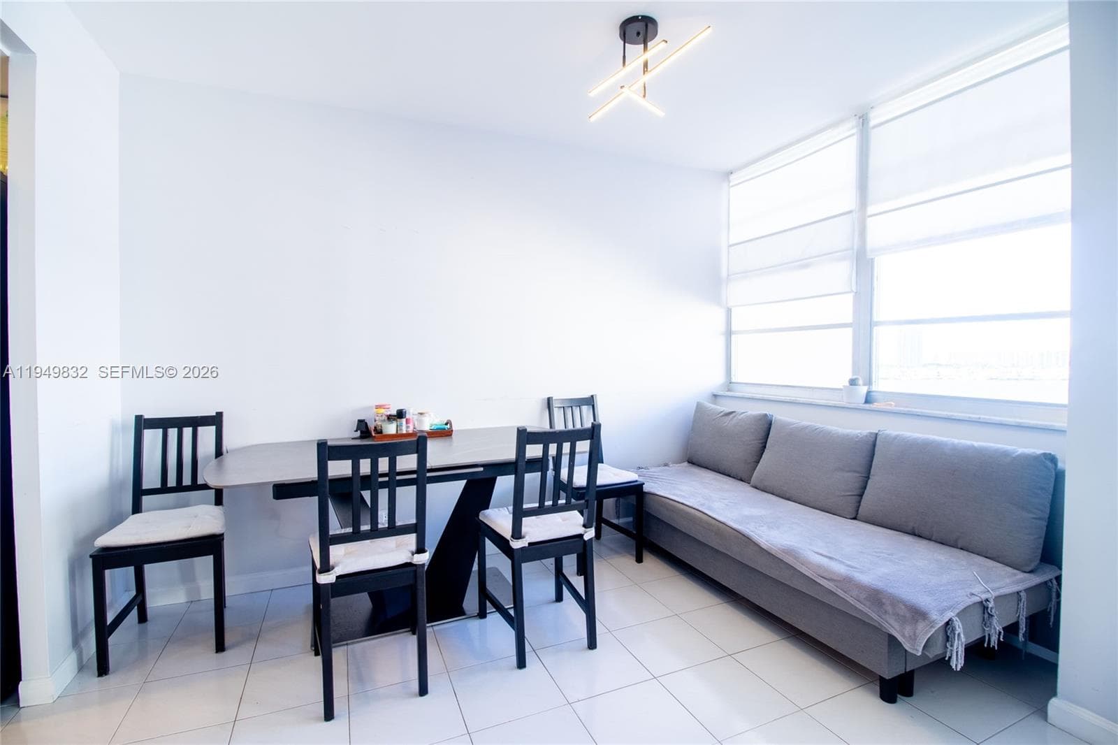 WINSTON TOWERS 100 CONDO · #1115 in Sunny Isles Beach - Photo 8