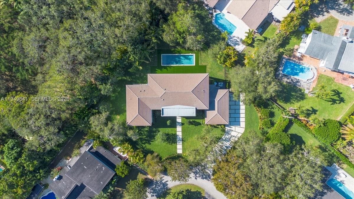 5940 SW 100th Ter photo 5