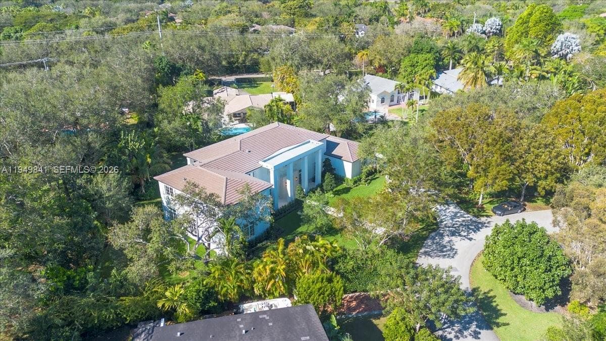 5940 SW 100th Ter photo 4