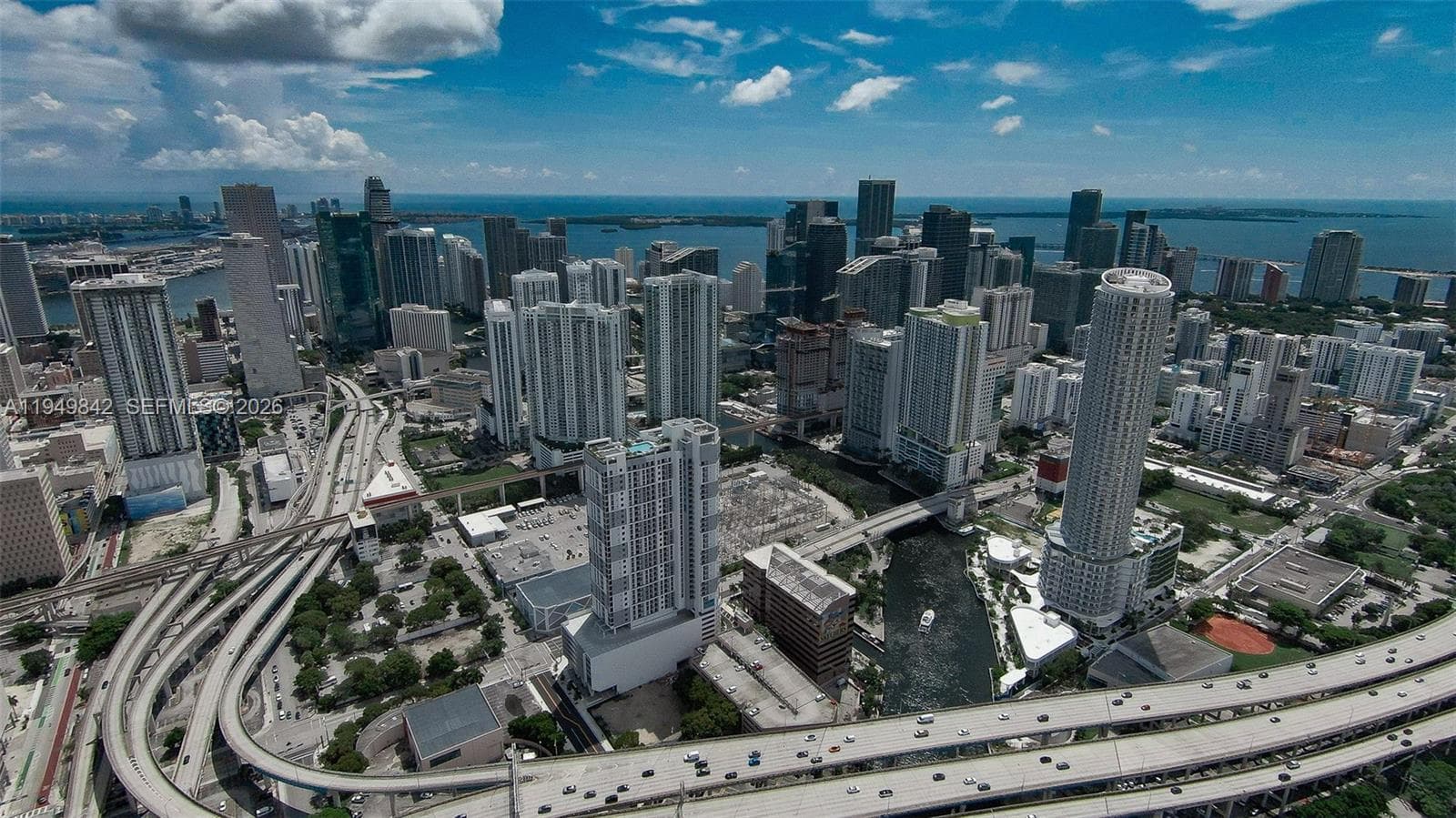 NEO CONDO · #1704 in Miami - Photo 49