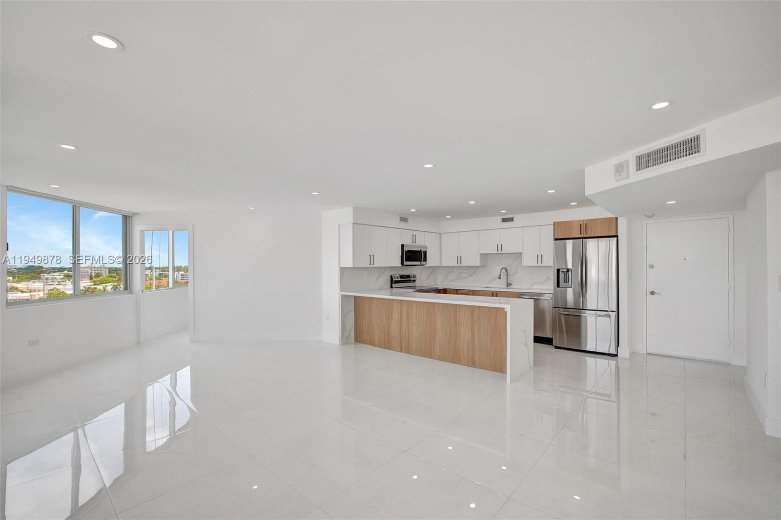 BURLEIGH HOUSE CONDO · #835 in Miami Beach - Photo 10