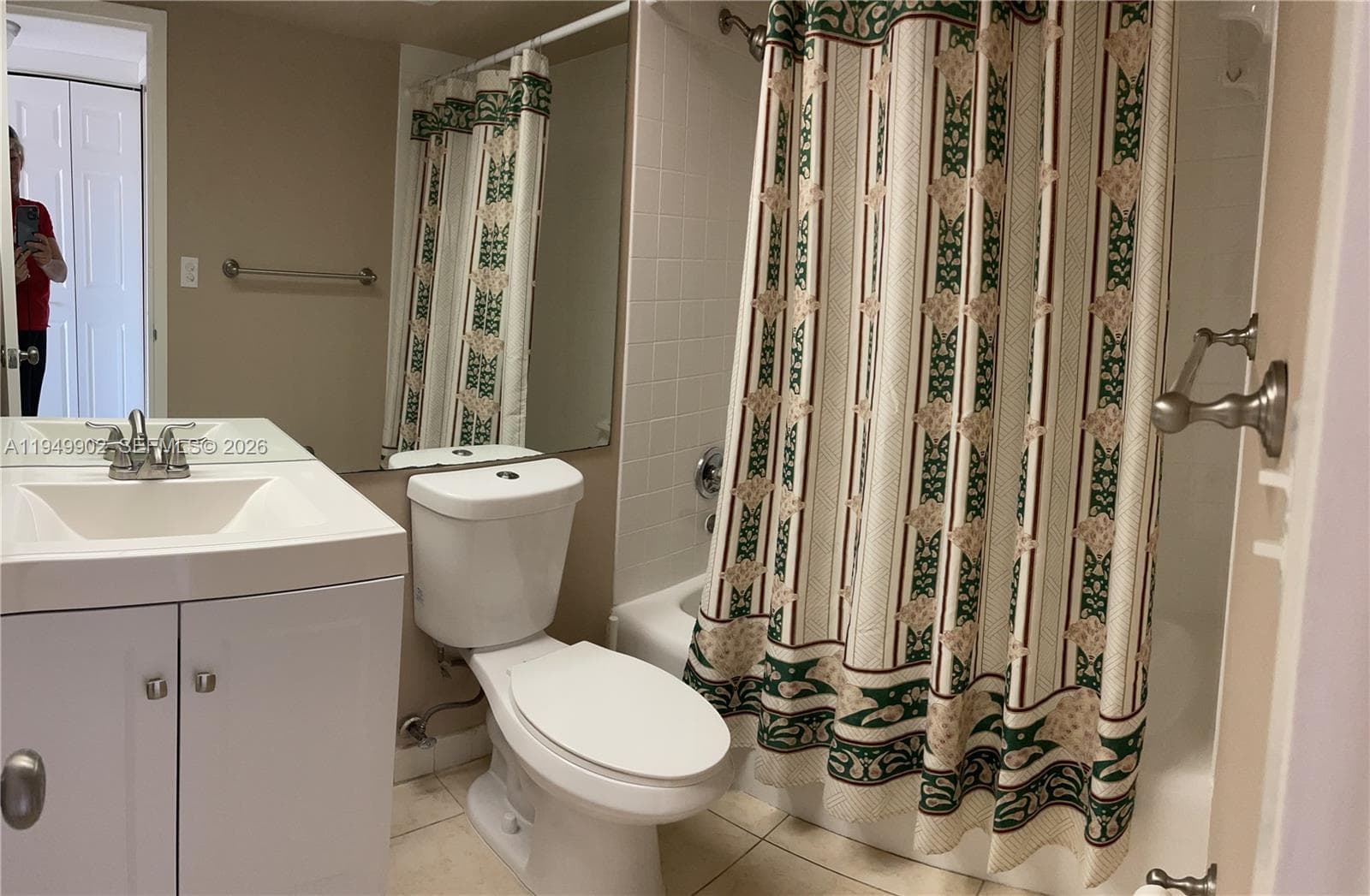 WINSTON TOWERS 200 · #2211 in Sunny Isles Beach - Photo 9