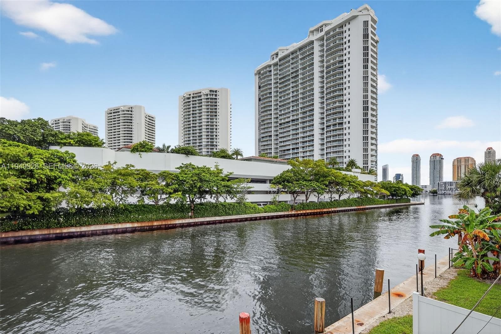 SANDPIPER CONDO · #57 in North Miami Beach - Photo 15