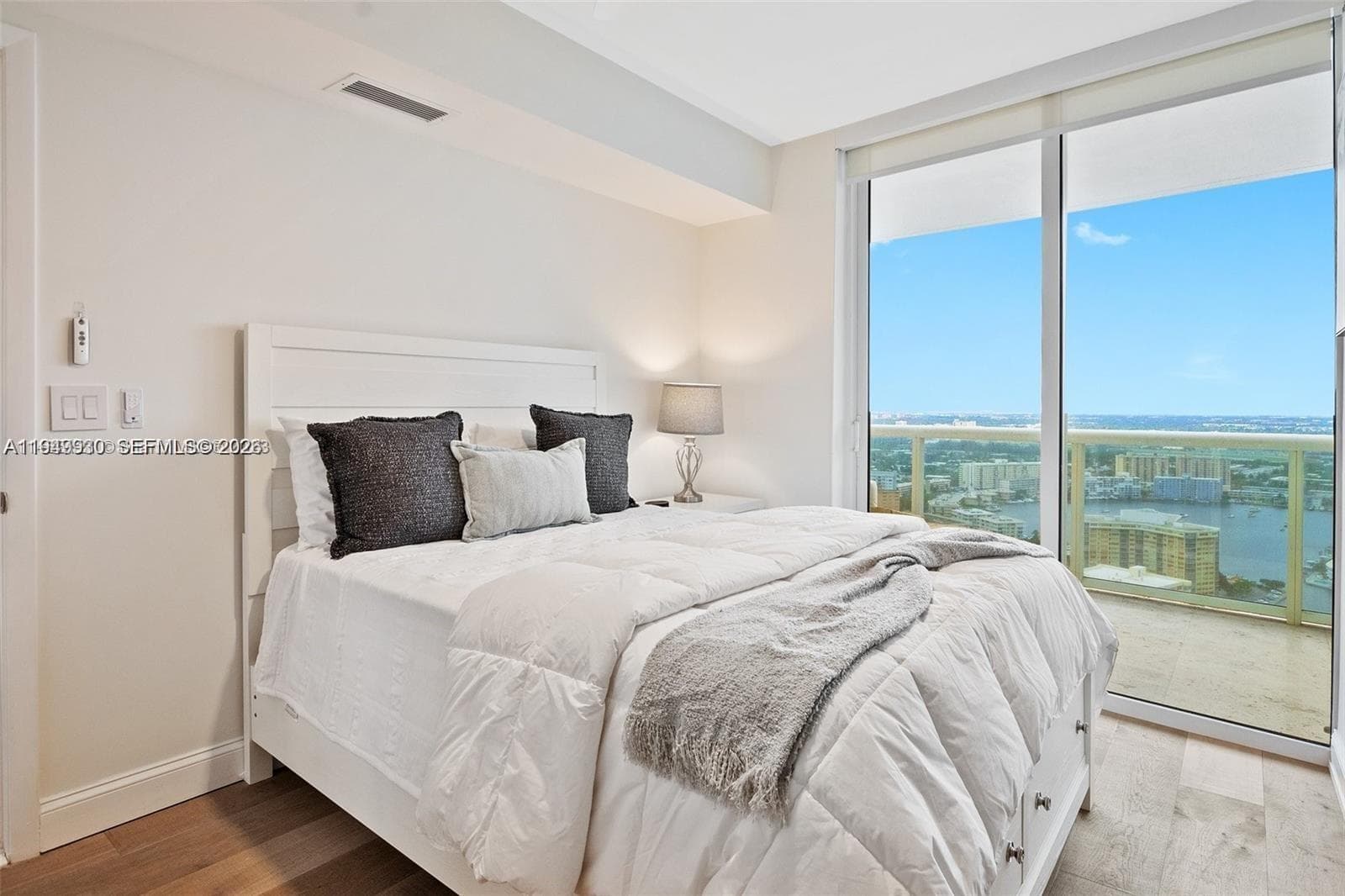 BEACH CLUB THREE CONDO · #3608 in Hallandale Beach - Photo 10