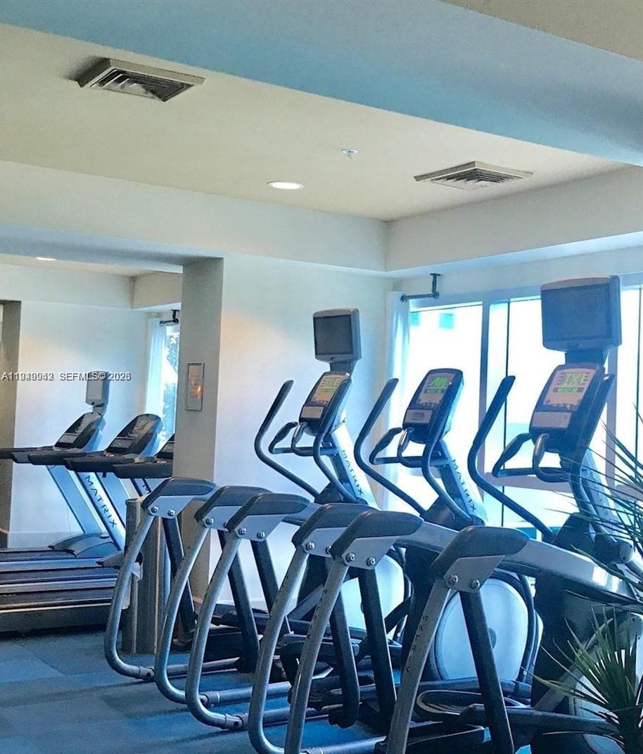 OCEAN MARINE YACHT CLUB C · #602 in Hallandale Beach - Photo 19