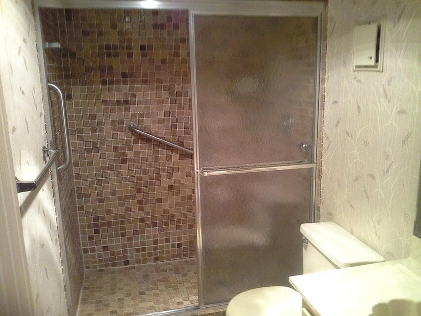 Master bath 1 shower - Copy