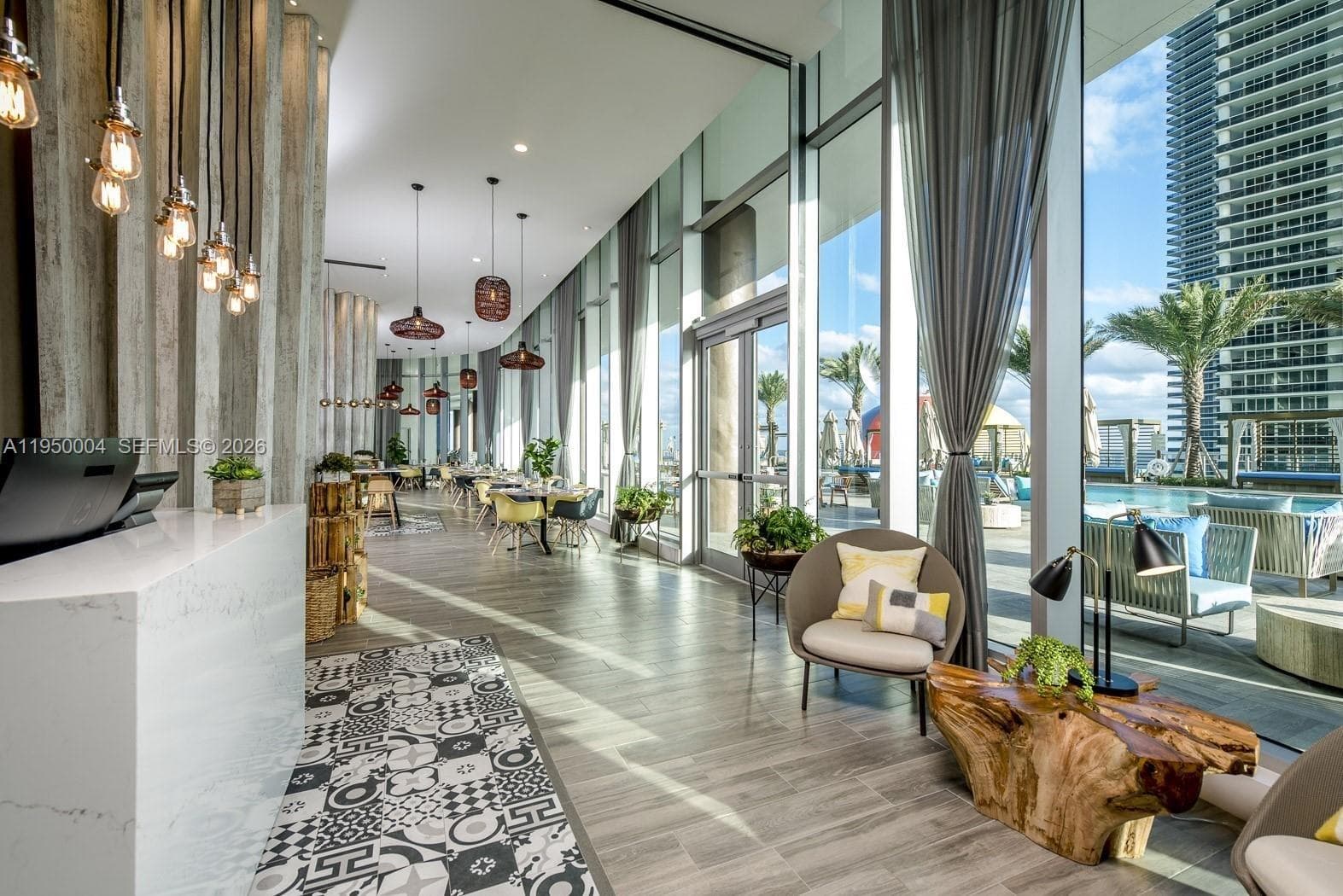 Hyde Beach House · #601 in Hollywood - Photo 28