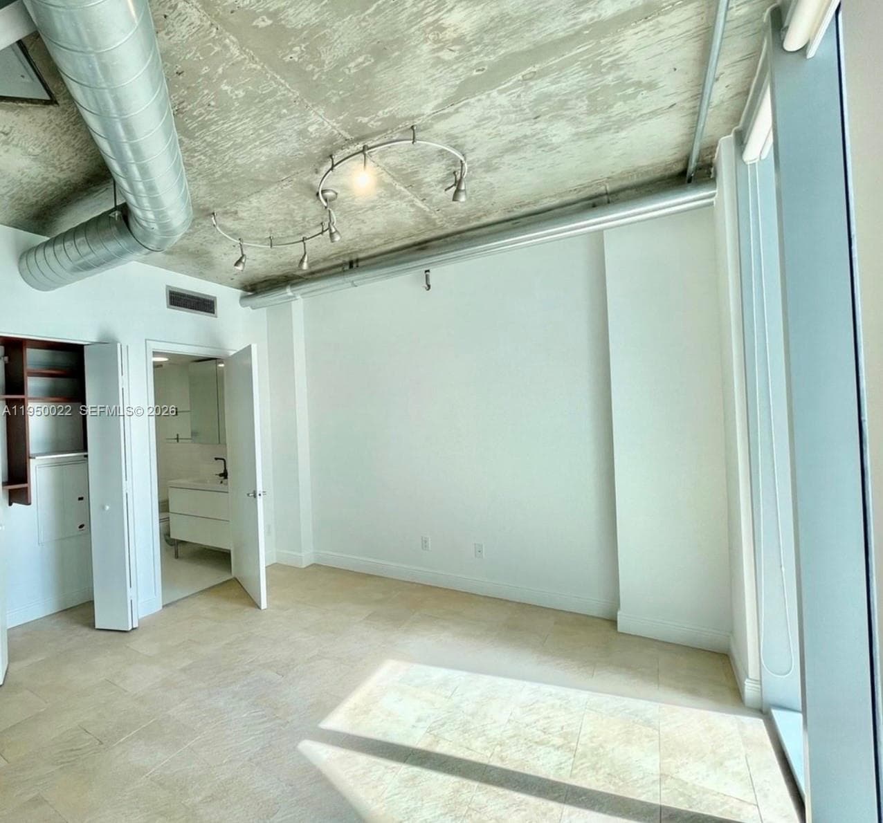 NEO VERTIKA CONDO · #2134 in Miami - Photo 3