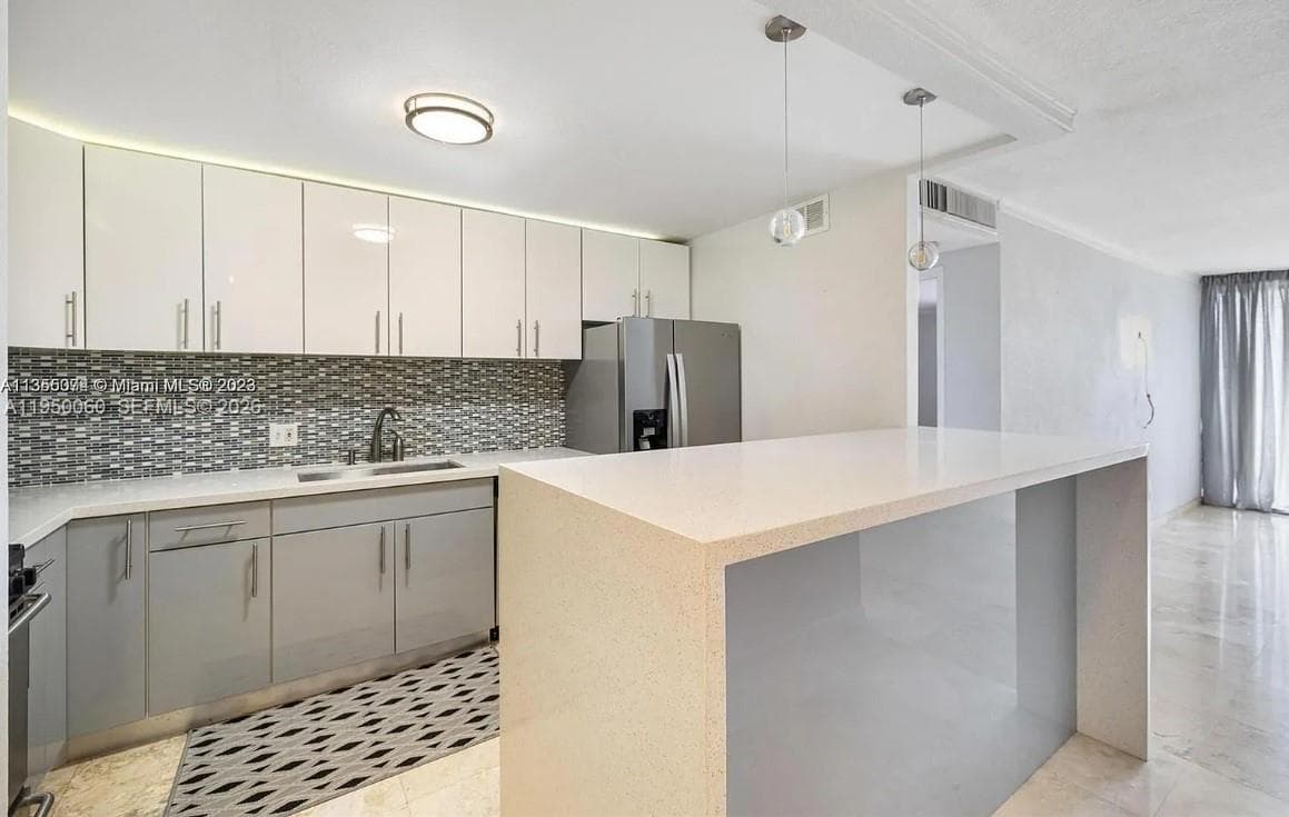 BRICKELL BISCAYNE CONDO · #10H in Miami - Photo 1