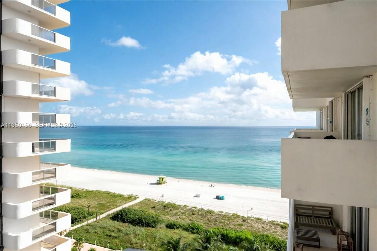 ARLEN BEACH CONDO · #1417 in Miami Beach - Photo 36