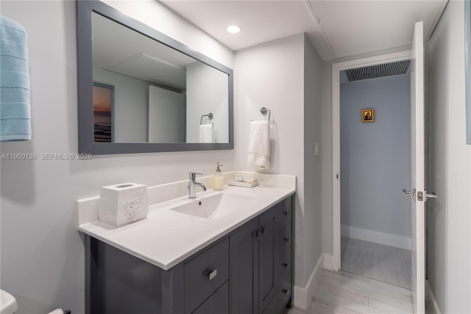 ARLEN BEACH CONDO · #1417 in Miami Beach - Photo 20