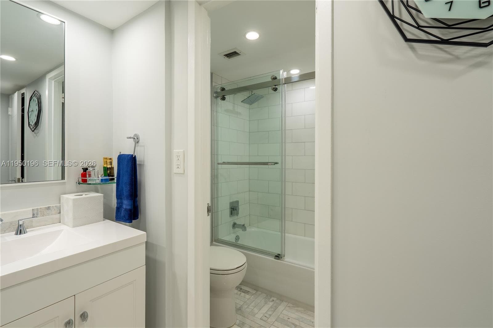 ARLEN BEACH CONDO · #1417 in Miami Beach - Photo 31