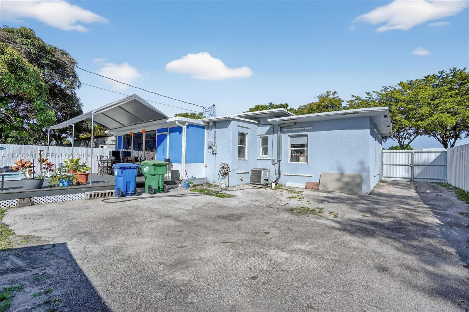 1240 Sharazad Blvd photo 22