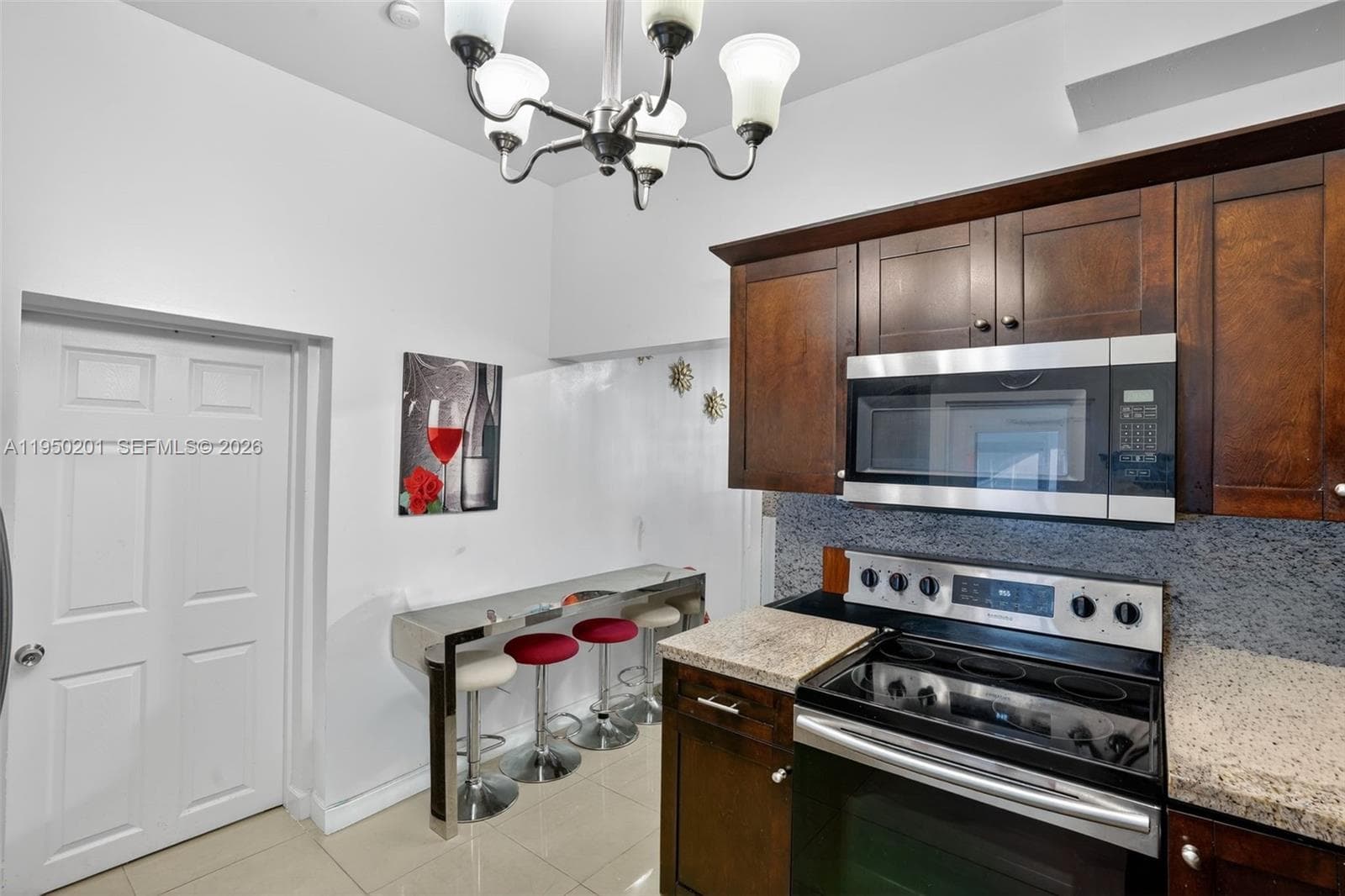 1240 Sharazad Blvd photo 7