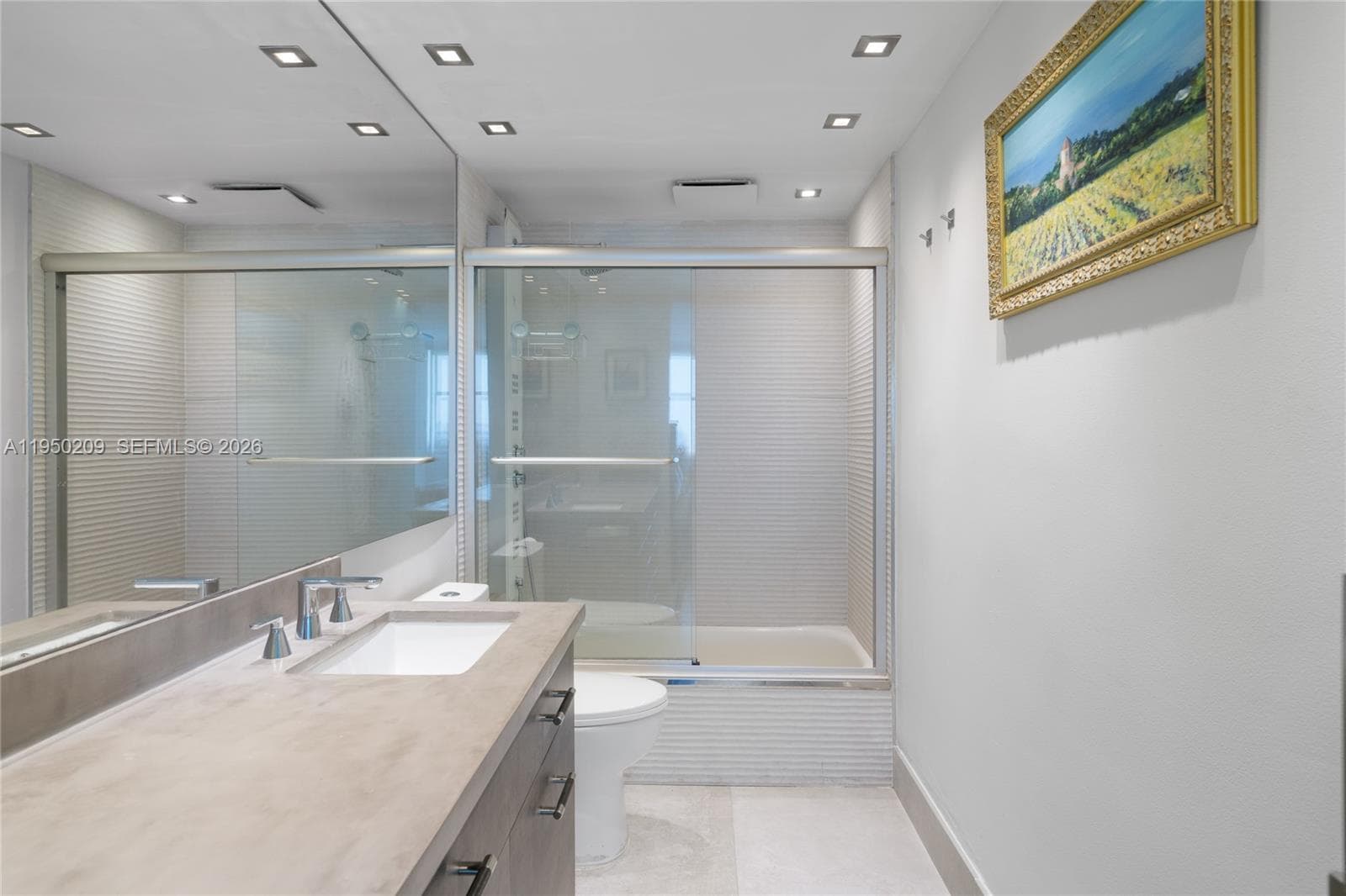 ROYAL EMBASSY CONDO · #15E in Miami Beach - Photo 28