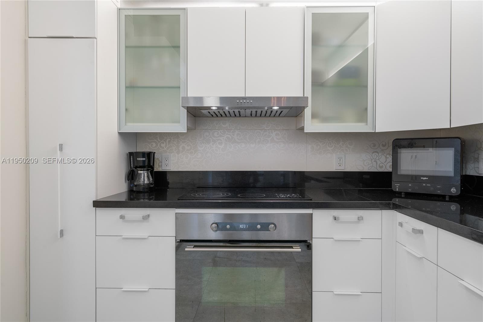 ROYAL EMBASSY CONDO · #15E in Miami Beach - Photo 5