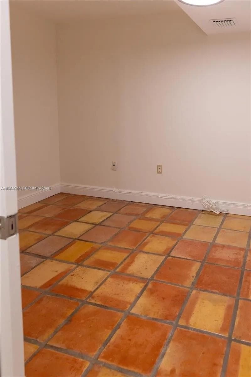 MAR DEL PLATA CONDO · #1101 in Miami Beach - Photo 12