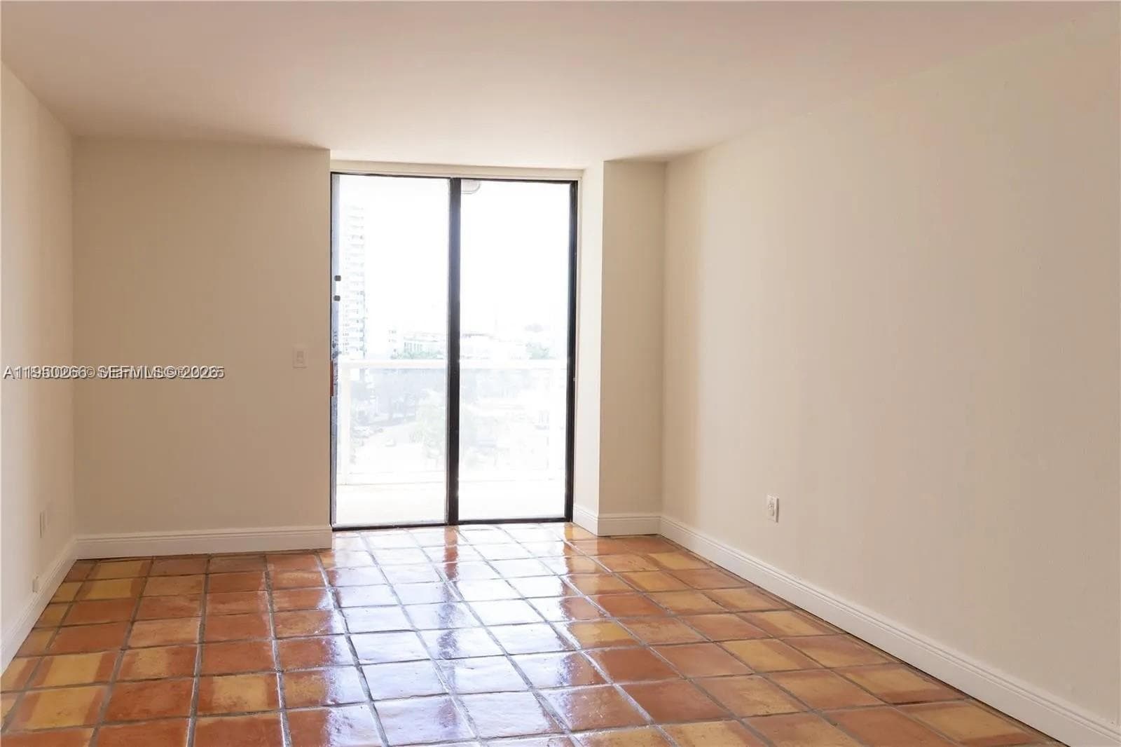 MAR DEL PLATA CONDO · #1101 in Miami Beach - Photo 22