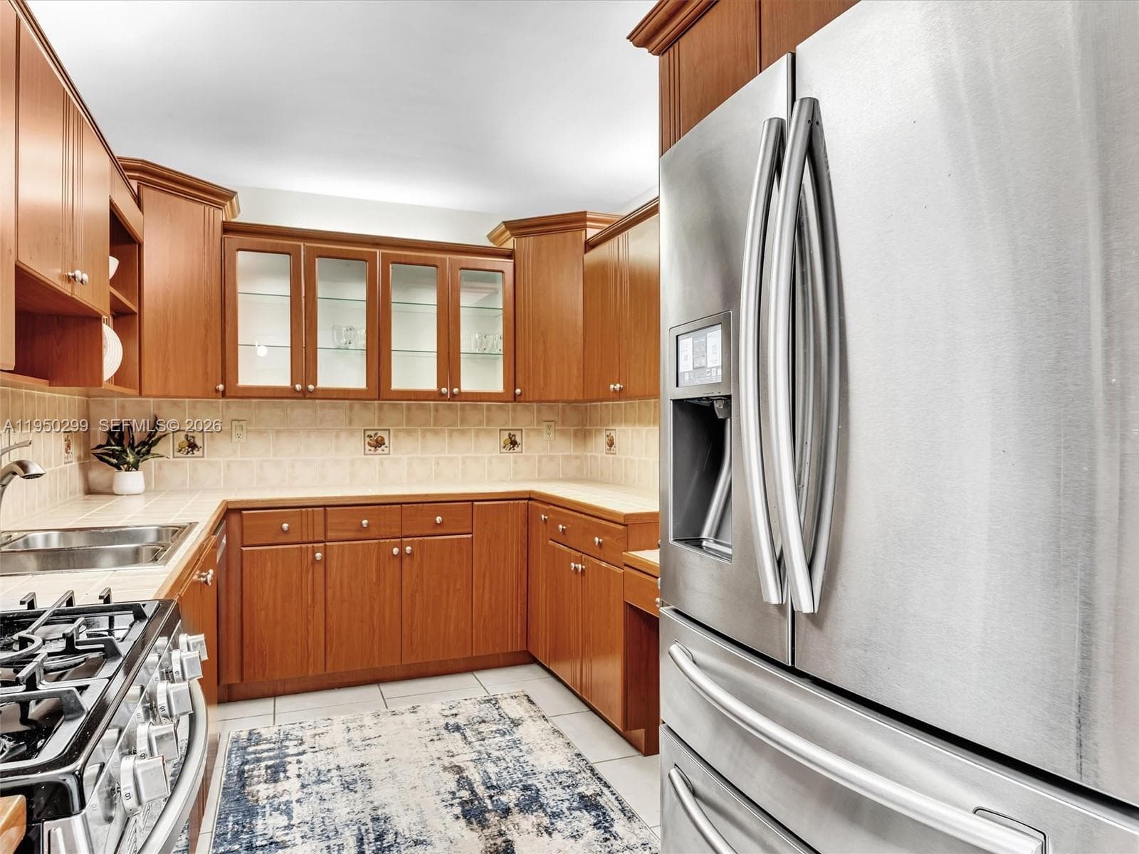 Parker Tower Condo · #206 in Hallandale Beach - Photo 17