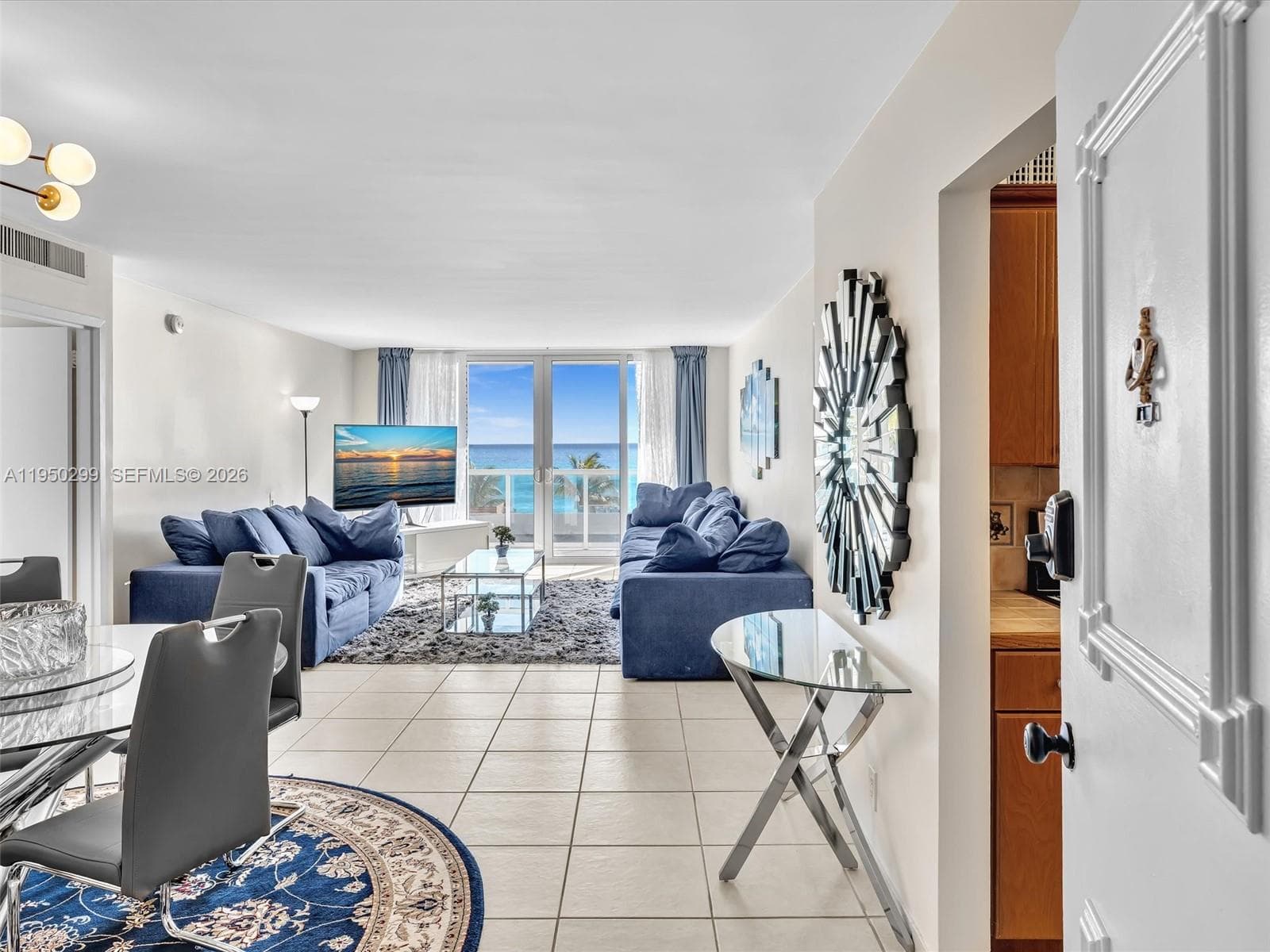 Parker Tower Condo · #206 in Hallandale Beach - Photo 3