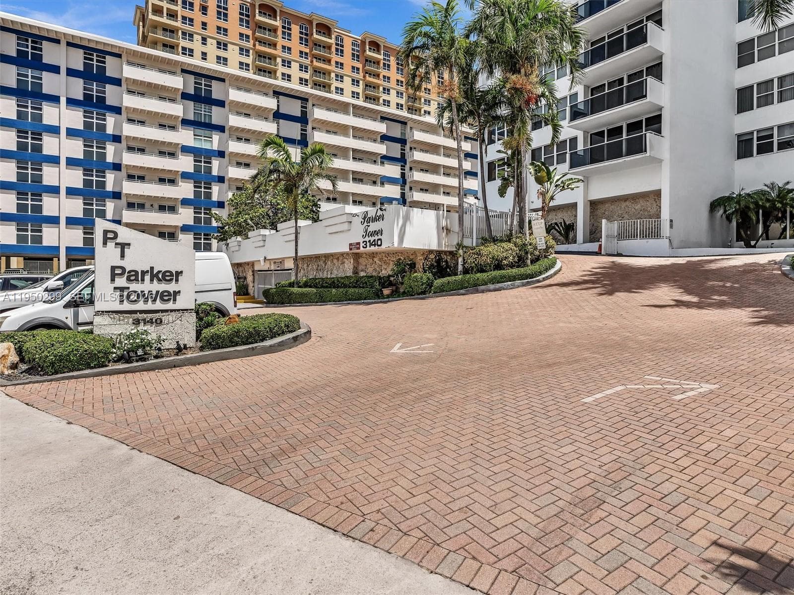Parker Tower Condo · #206 in Hallandale Beach - Photo 73