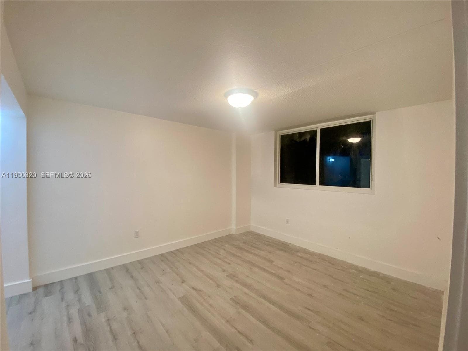 THE PRESIDENTIAL CONDO · #425 in Miami Beach - Photo 4