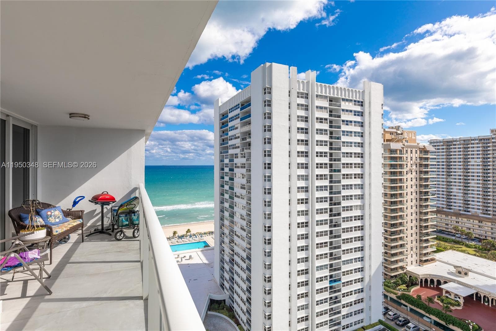 LA MER ESTATES WEST CONDO · #PH1 in Hallandale Beach - Photo 28