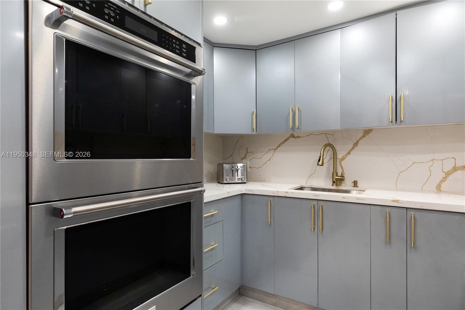 LA MER ESTATES WEST CONDO · #PH1 in Hallandale Beach - Photo 11