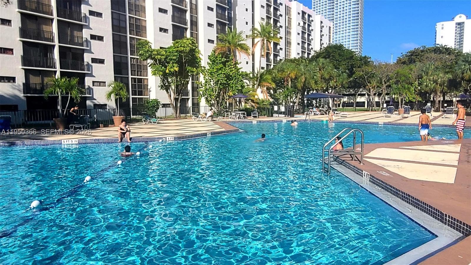 PLAZA OF AMERICAS CONDO P · #806 in Sunny Isles Beach - Photo 25