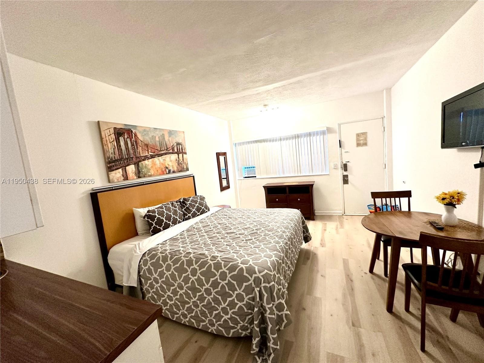 The Knights Inn · #2325 in Hallandale Beach - Photo 3