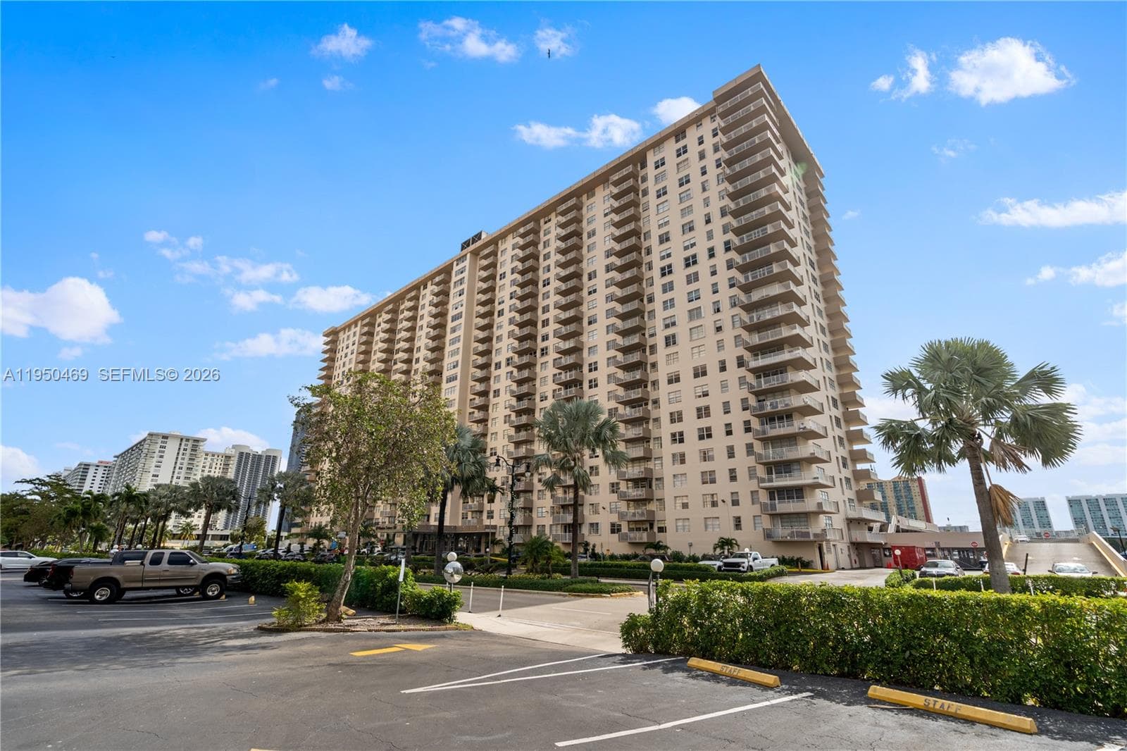 WINSTON TOWERS 100 CONDO · #410 in Sunny Isles Beach - Photo 19