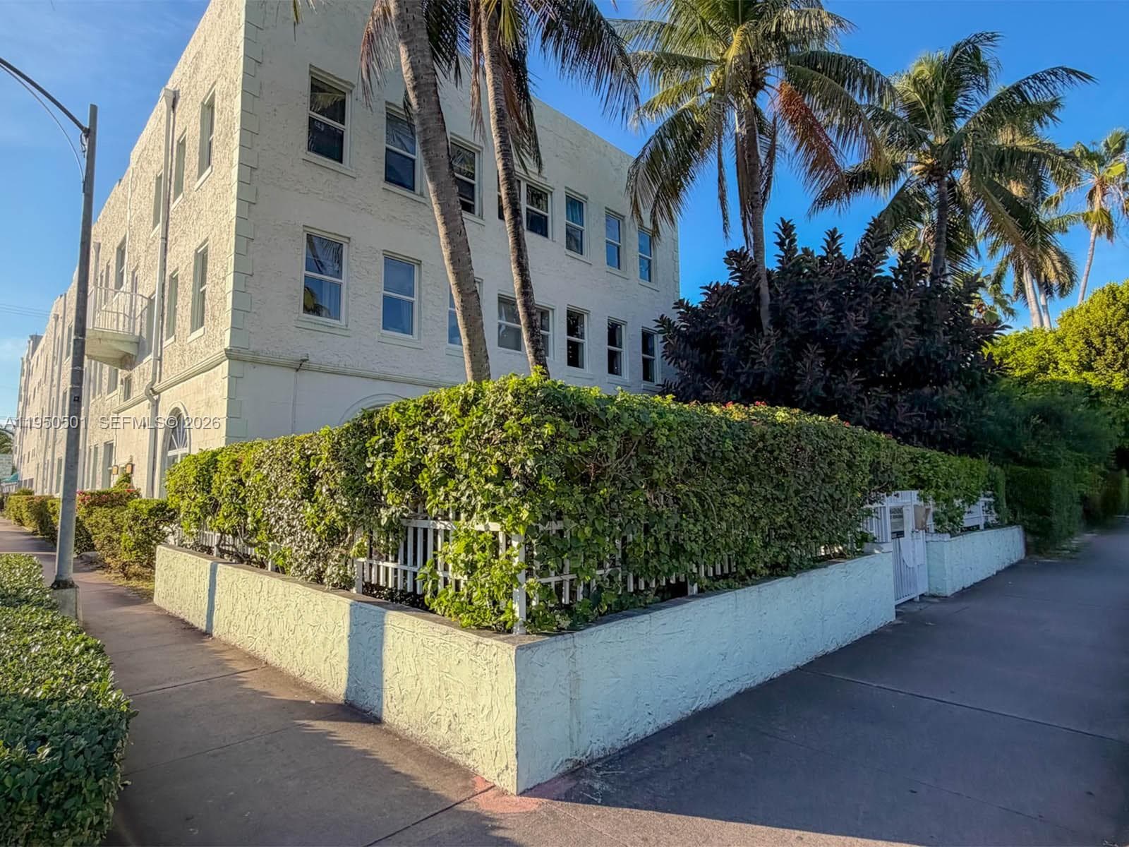 THE LEXINGTON EUCLID COND · #301 in Miami Beach - Photo 17