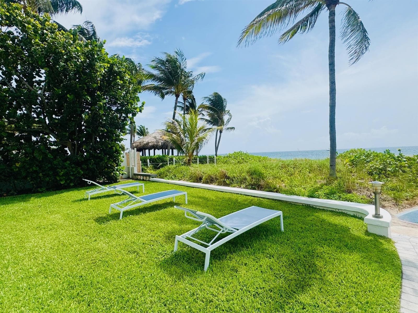 Pool/Beach