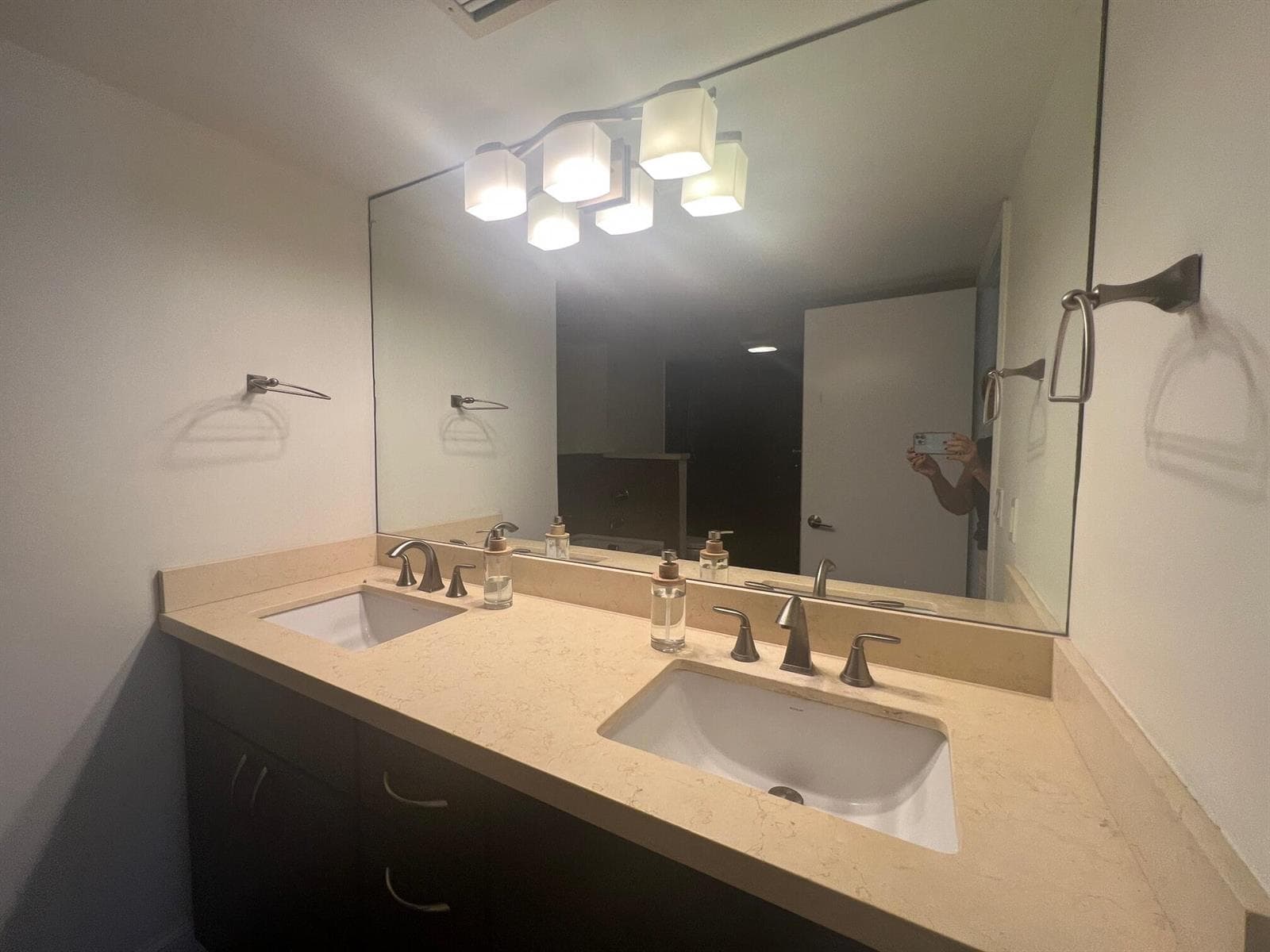 OT 607 Master Bath