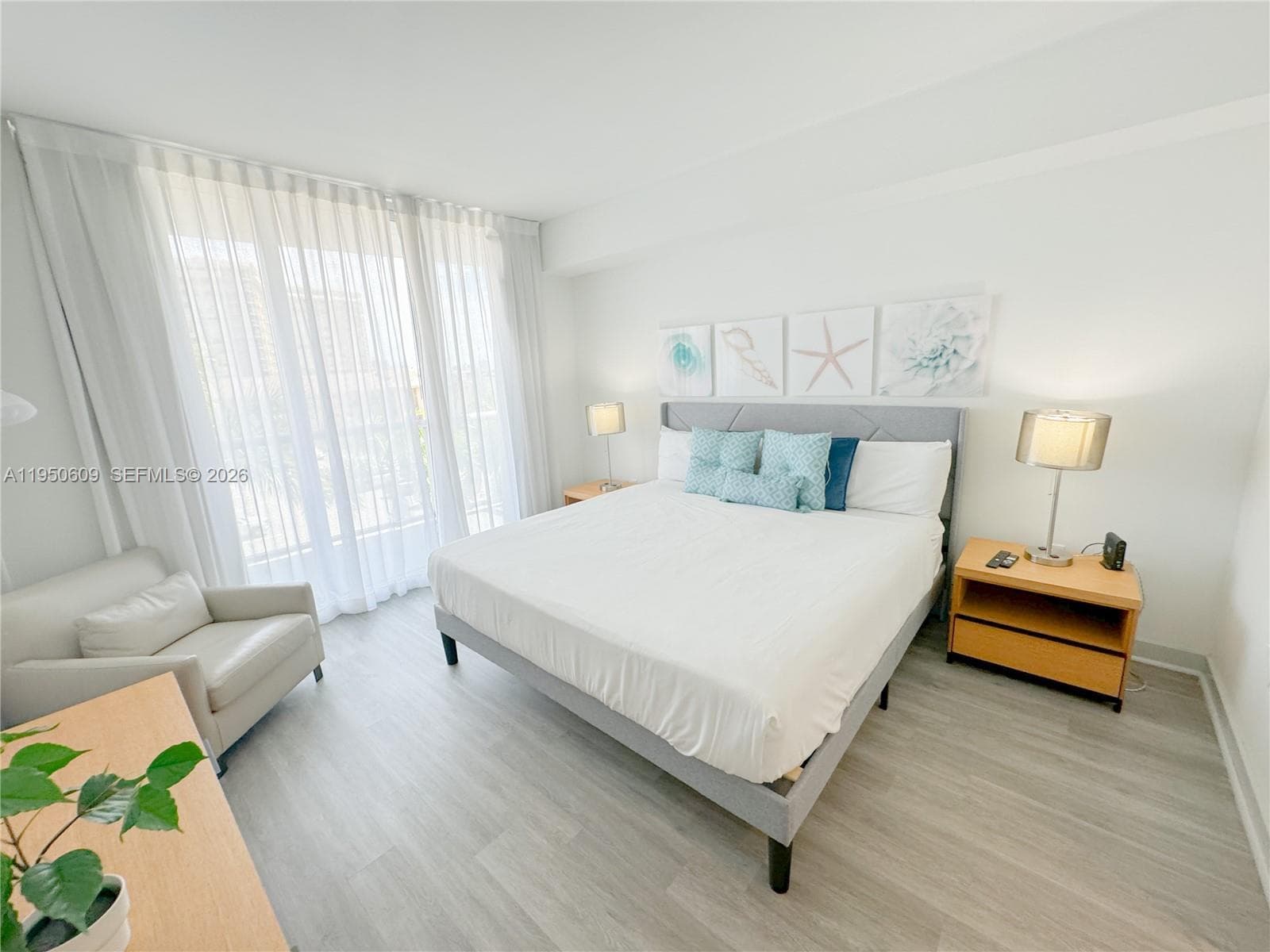 BEACHWALK RESORT · #R409 in Hallandale Beach - Photo 16