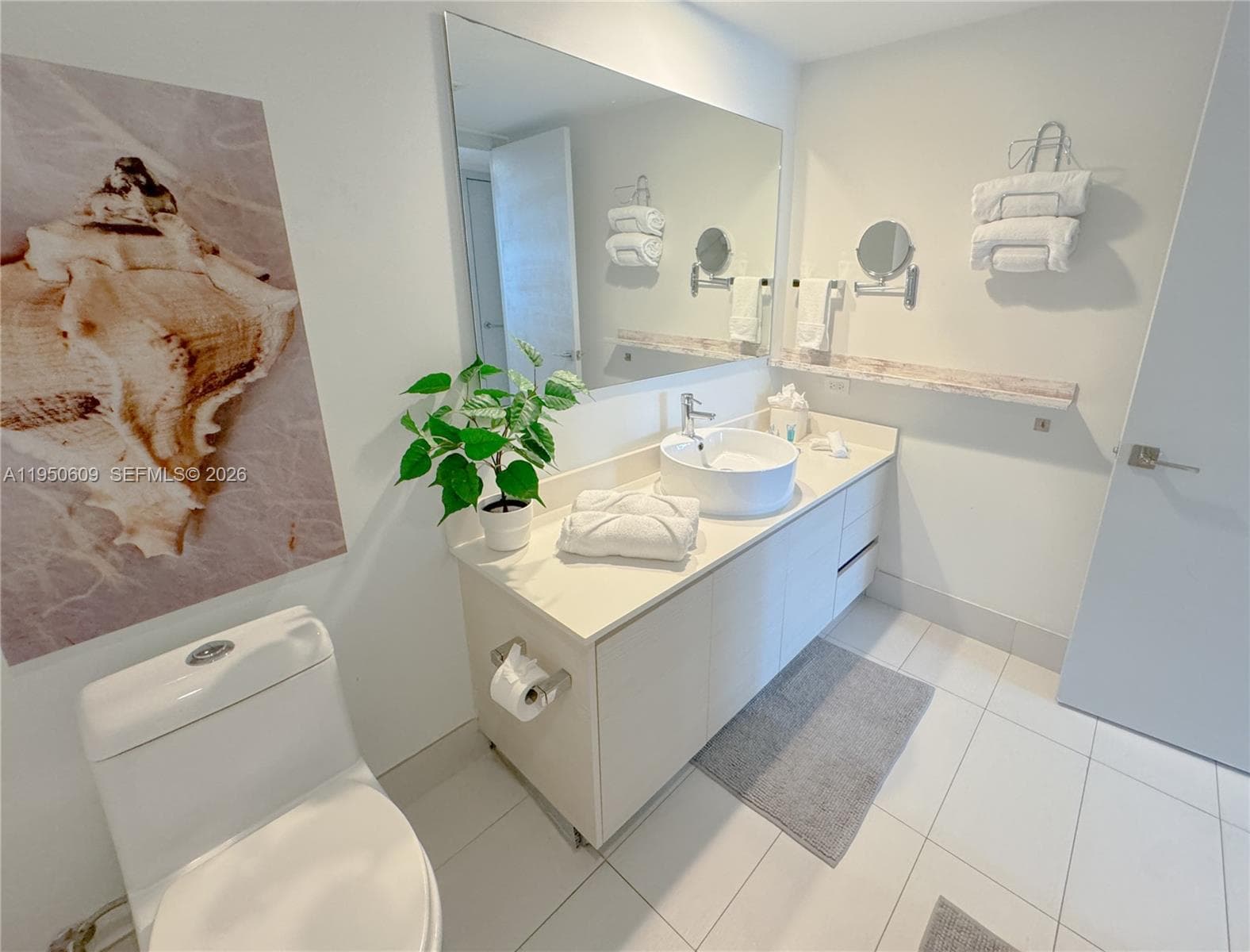 BEACHWALK RESORT · #R409 in Hallandale Beach - Photo 7