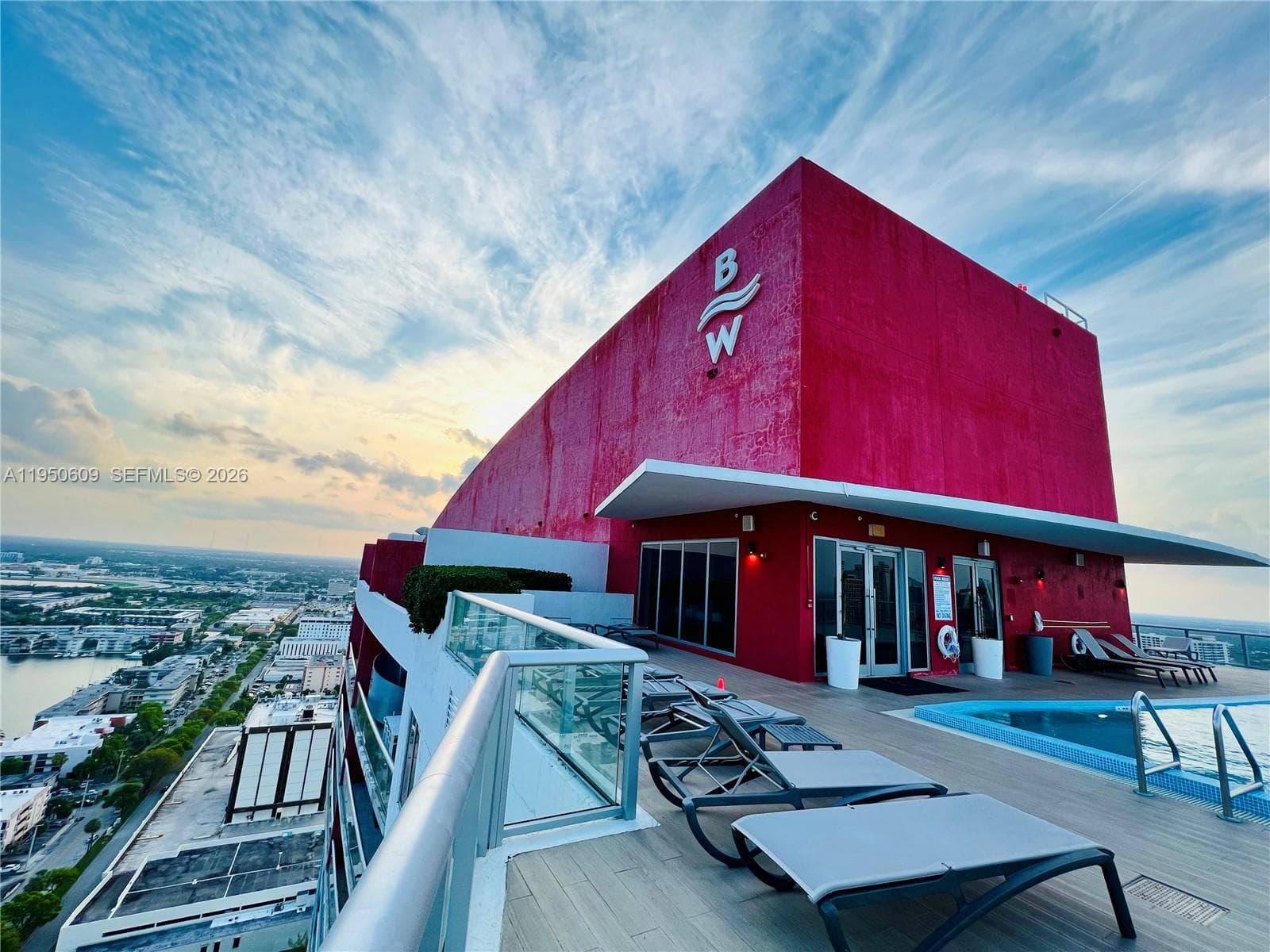 BEACHWALK RESORT · #R409 in Hallandale Beach - Photo 1