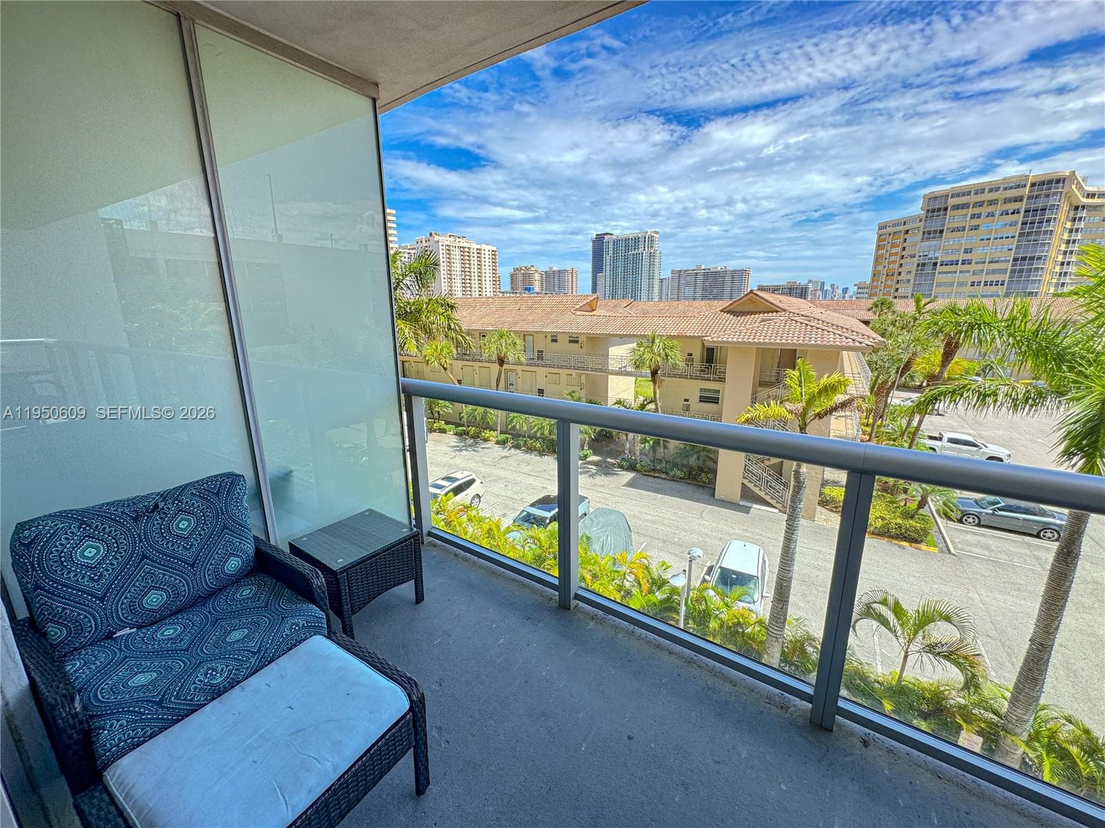 BEACHWALK RESORT · #R409 in Hallandale Beach - Photo 9
