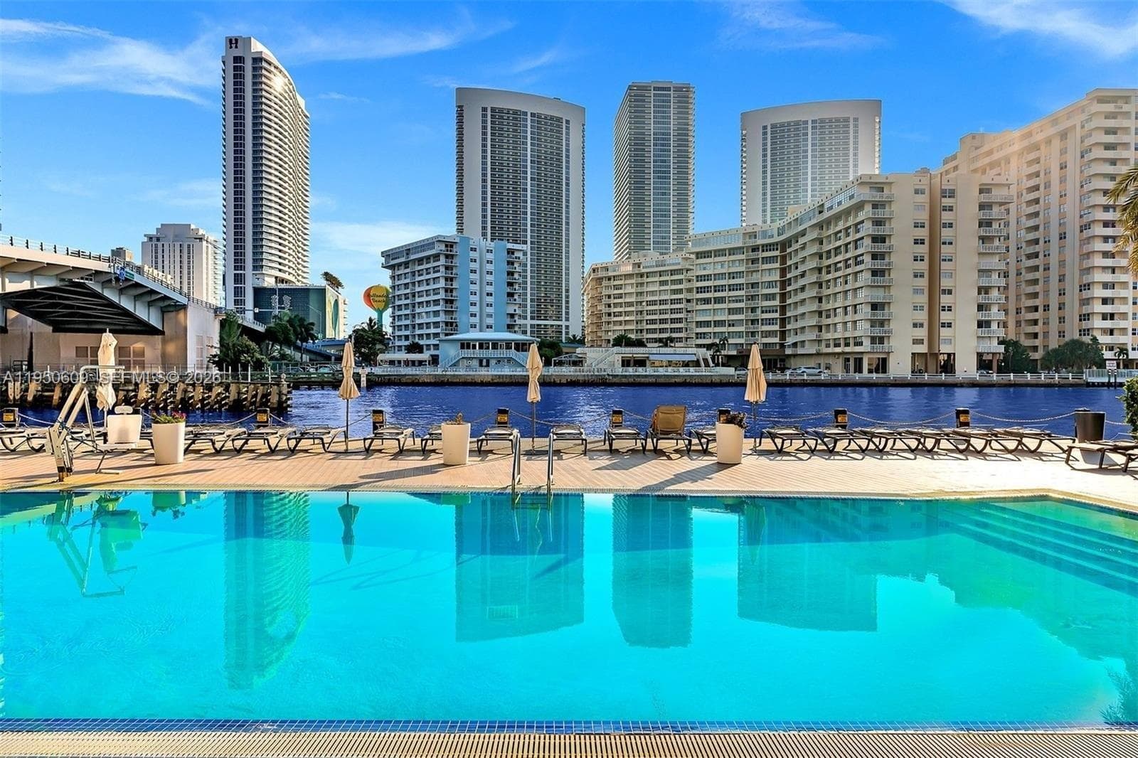 BEACHWALK RESORT · #R409 in Hallandale Beach - Photo 37