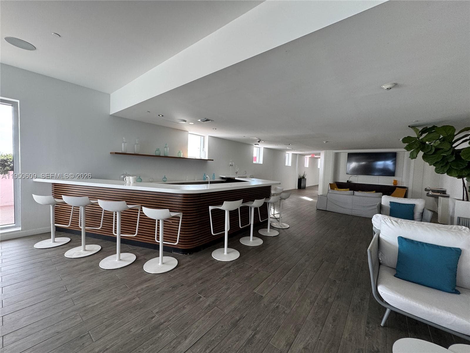 BEACHWALK RESORT · #R409 in Hallandale Beach - Photo 35