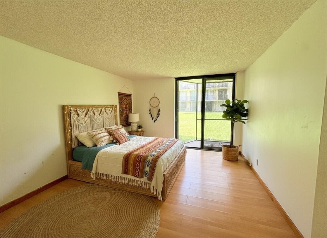 2 BEDROOM