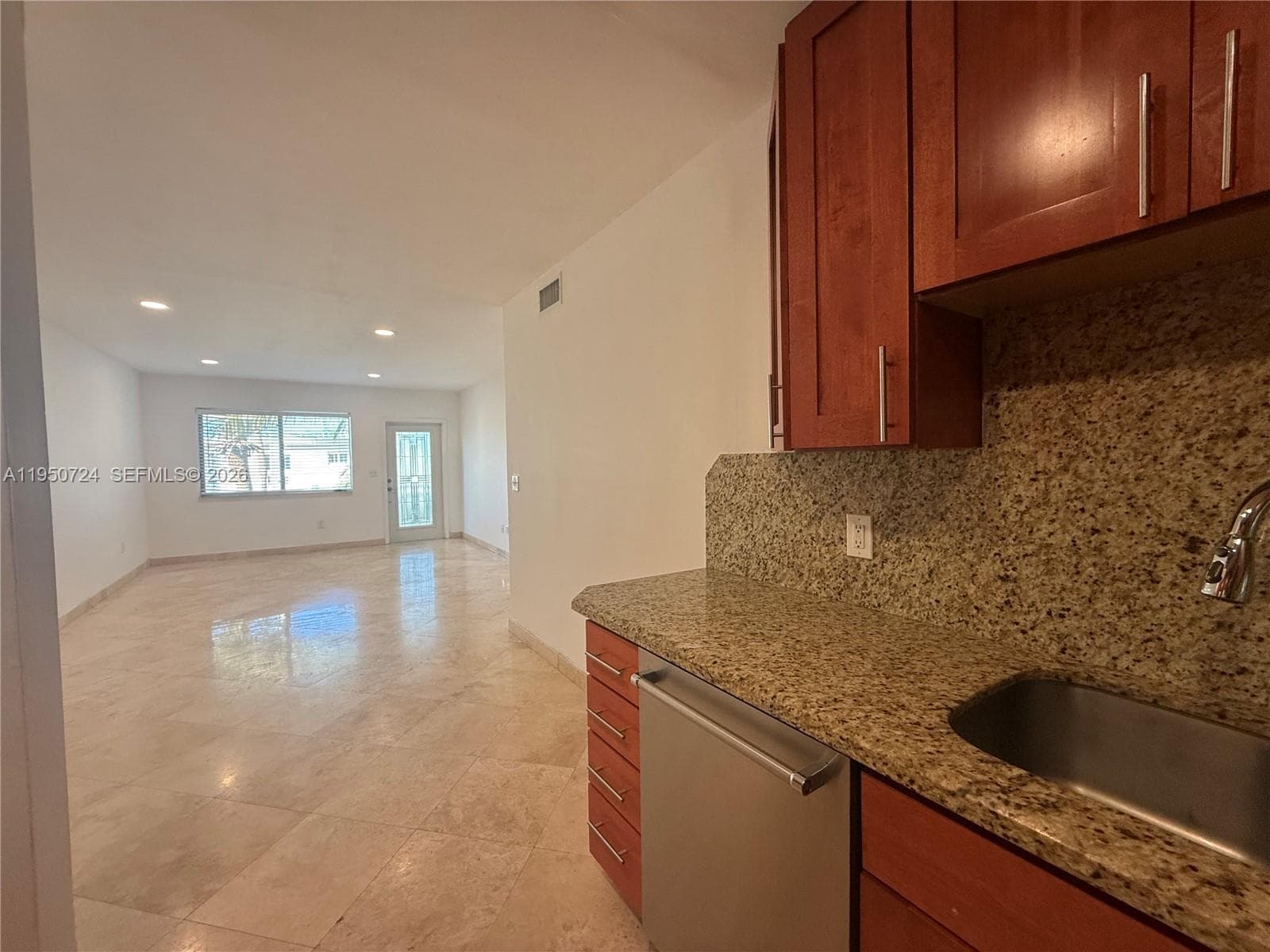 DEL MAR CONDO · #5 in Miami Beach - Photo 8